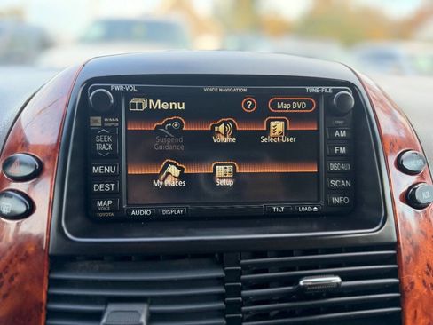 Used 2006 Toyota Sienna XLE Limited image 11