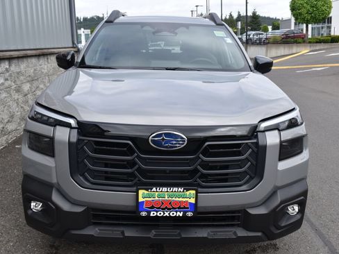 Used 2026 Subaru Outback Touring XT AWD/4WD image 2