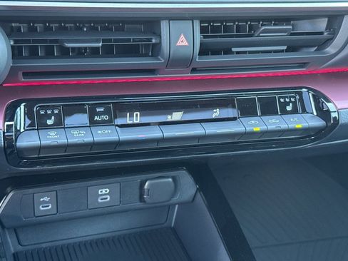 New 2026 Toyota Prius Plug-In Hybrid image 19