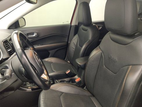 Used 2021 Jeep Compass Limited AWD/4WD image 17