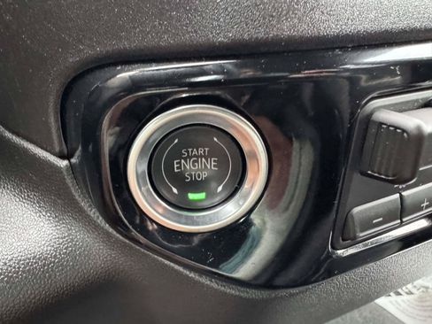 Used 2026 Chevrolet Silverado 1500 LT AWD/4WD image 33