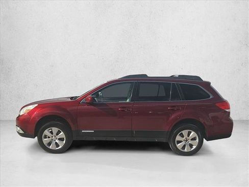 Used 2011 Subaru Outback 3.6R Limited w/ PWR Moonroof Pkg image 9