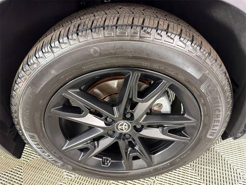 Used 2024 Toyota Grand Highlander Platinum image 13