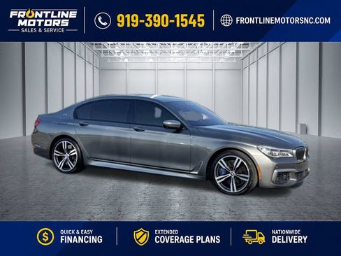 Used 2018 BMW M760i xDrive AWD/4WD image 9