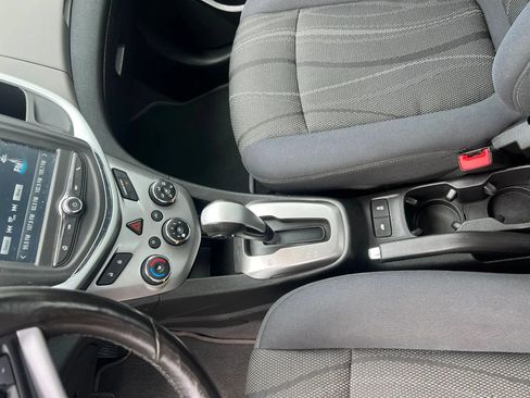 Used 2017 Chevrolet Sonic LT w/ Convenience Package FWD image 15