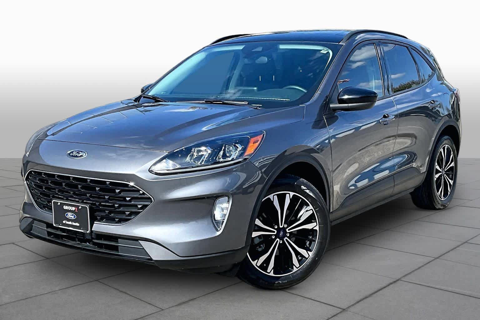 Certified 2022 Ford Escape SEL w/ SEL Stealth AWD Package image 35