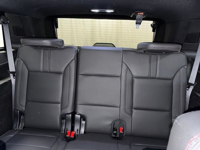 Used 2023 Chevrolet Tahoe RST w/ Luxury Package AWD/4WD image 20