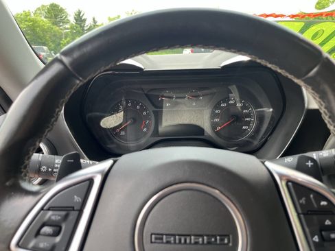 Used 2020 Chevrolet Camaro LT w/ RS Package image 12