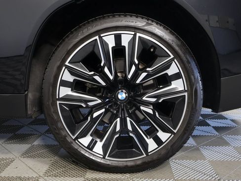 Used 2025 BMW X3 xDrive30i w/ Premium Package AWD/4WD image 14