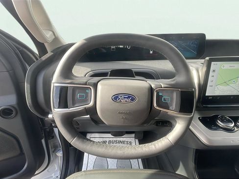 Certified 2025 Ford Expedition Max Active AWD/4WD image 14