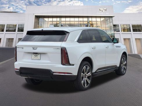 New 2025 Cadillac Escalade IQ Luxury 2 AWD/4WD image 3