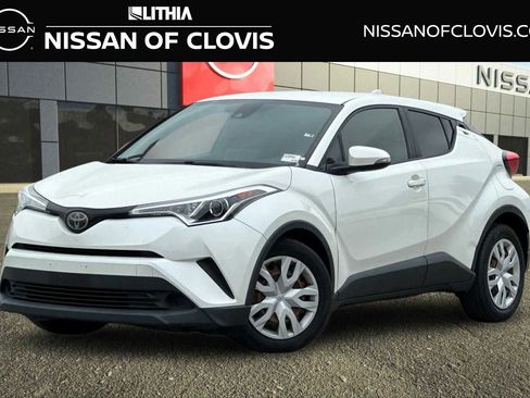 Used 2019 Toyota C-HR LE FWD image 1