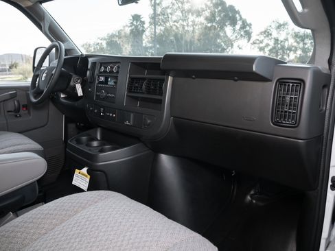 New 2025 GMC Savana 2500 Extended w/ Driver Convenience Package image 53