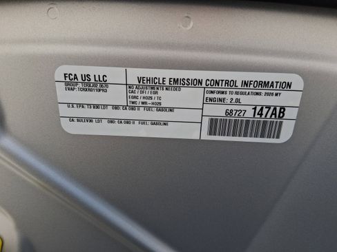 New 2026 Jeep Compass Latitude image 9