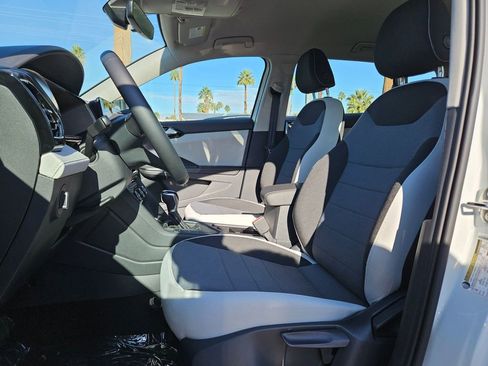 New 2026 Volkswagen Taos S FWD image 14