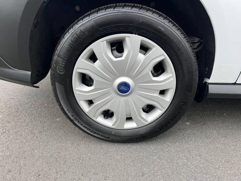 Used 2023 Ford Transit Connect XL FWD image 22