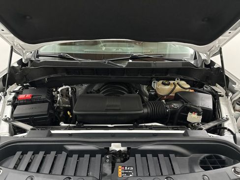 Used 2022 Chevrolet Silverado 1500 LT w/ Bed Protection Package AWD/4WD image 6