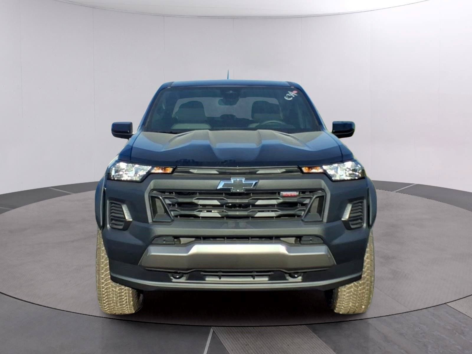 New 2026 Chevrolet Colorado Trail Boss AWD/4WD image 8