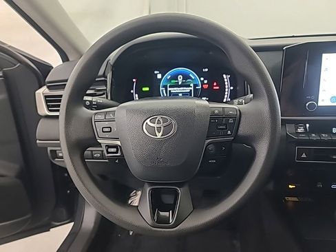 Used 2026 Toyota Camry LE FWD image 30