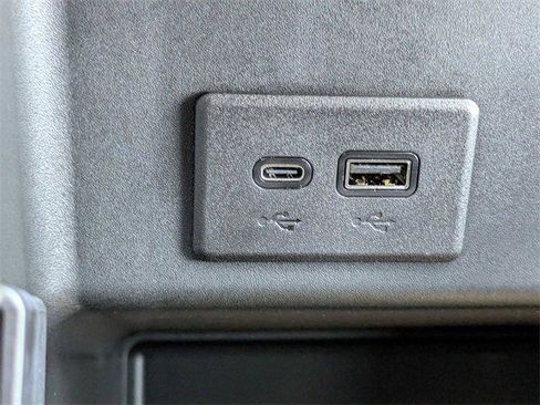 New 2025 GMC Sierra 2500 Denali w/ Denali Reserve Package image 26