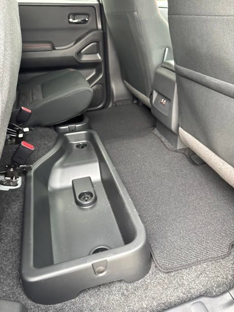 Certified 2024 Nissan Frontier PRO-4X w/ Technology Package AWD/4WD image 20