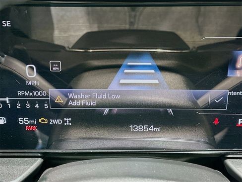 Used 2025 GMC Terrain Elevation w/ Technology Package II image 12