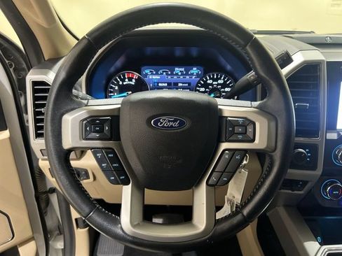 Used 2021 Ford F250 Lariat w/ Lariat Value Package AWD/4WD image 10