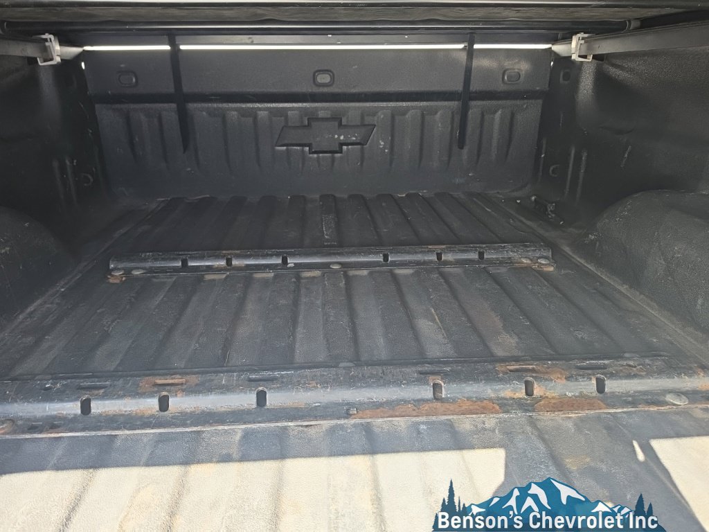 Used 2018 Chevrolet Silverado 2500 LT w/ All Star Edition AWD/4WD image 17