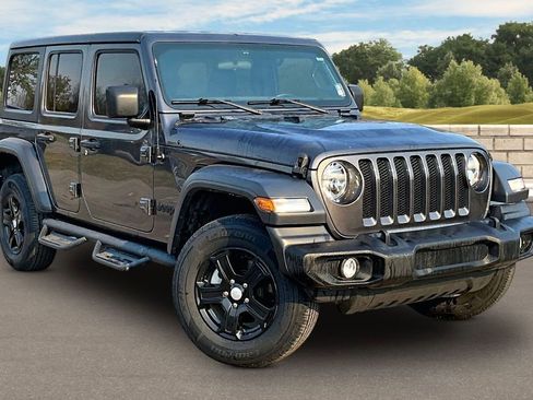 Used 2022 Jeep Wrangler Unlimited Sport image 2