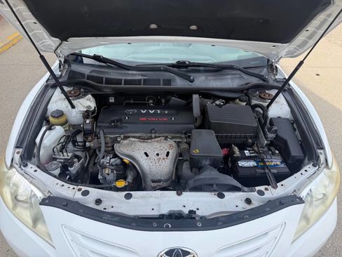 Used 2007 Toyota Camry LE FWD image 30