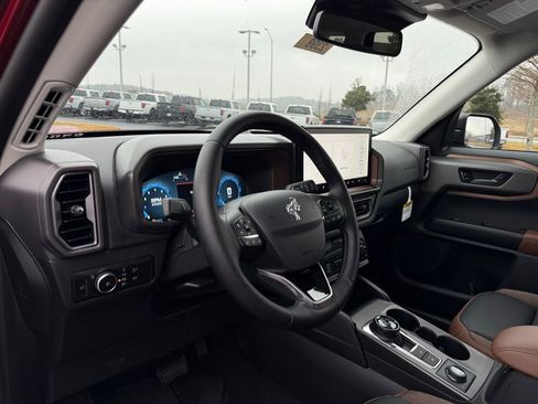 New 2025 Ford Bronco Sport Outer Banks AWD/4WD image 10