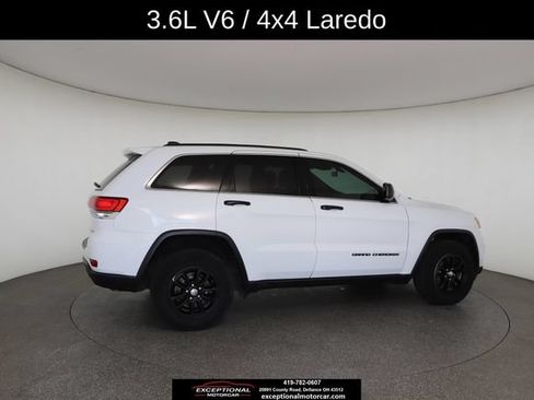 Used 2020 Jeep Grand Cherokee Laredo AWD/4WD image 20
