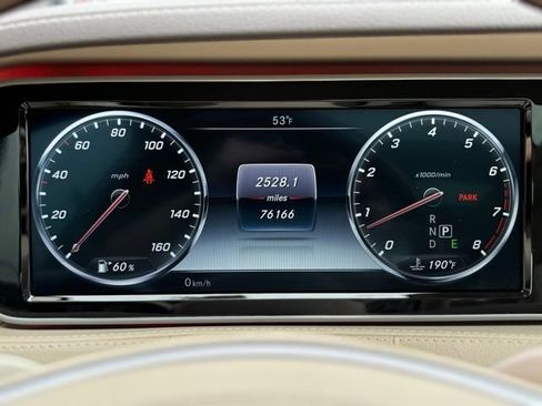 Used 2017 Mercedes-Benz S 550 4MATIC Sedan image 29