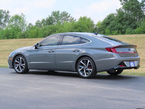 Used 2022 Hyundai Sonata SEL Plus FWD image 7