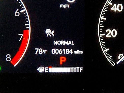 Used 2024 Honda HR-V Sport image 14