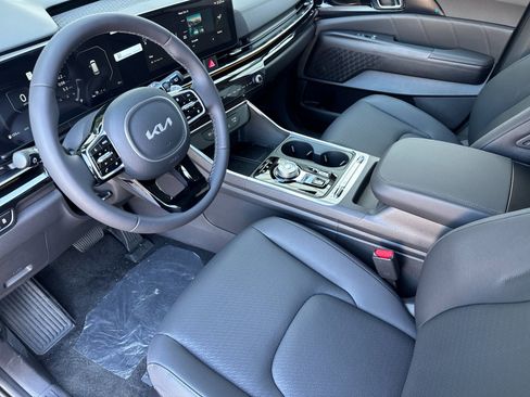 New 2026 Kia Carnival SX Prestige image 10