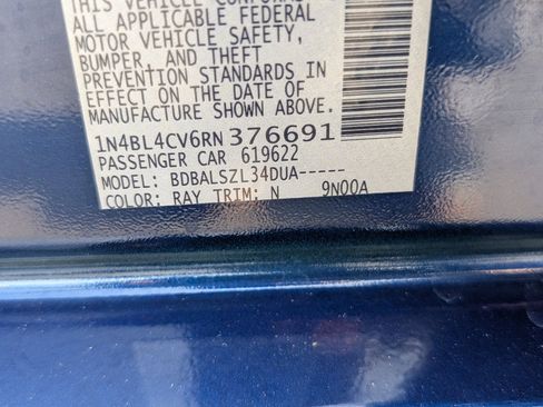 Used 2024 Nissan Altima 2.5 SR image 22