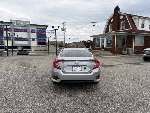 Used 2018 Honda Civic LX image 4