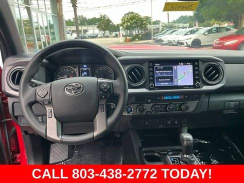 Used 2022 Toyota Tacoma TRD Sport w/ TRD Premium Sport Package AWD/4WD image 16