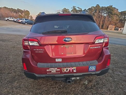 Used 2016 Subaru Outback 2.5i Limited image 4