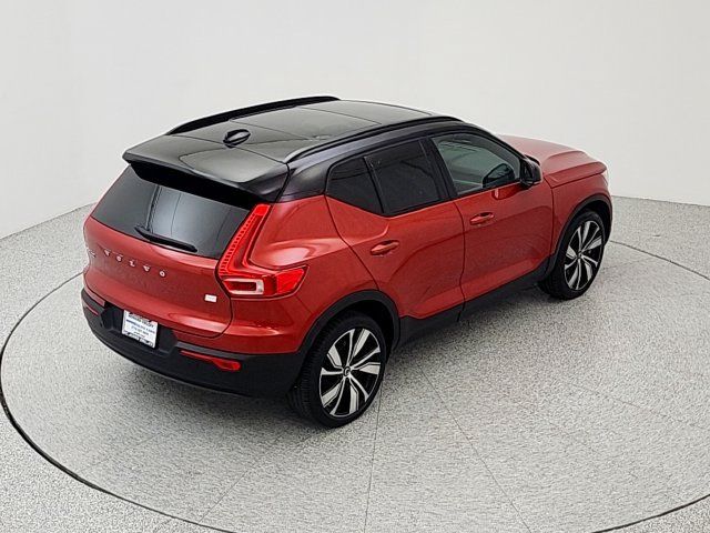 Used 2022 Volvo XC40 P8 Recharge Plus AWD/4WD image 36