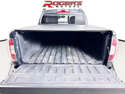 Used 2017 GMC Canyon SLT w/ Trailering Package image 24