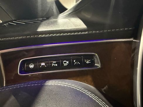 Used 2015 Mercedes-Benz S 63 AMG 4MATIC Coupe image 26