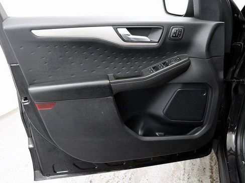 Used 2020 Ford Escape SEL image 22