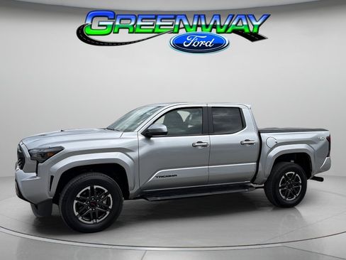Used 2025 Toyota Tacoma TRD Sport RWD image 1