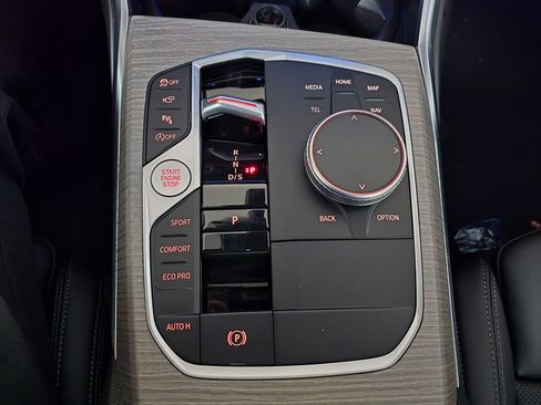 New 2026 BMW 330i xDrive Sedan w/ M Sport Package image 27