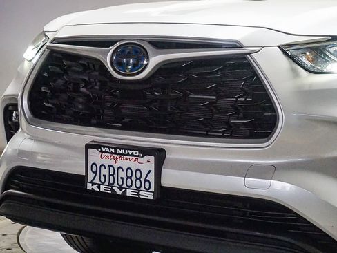 Used 2023 Toyota Highlander Bronze Edition w/ Protection Package #3 (TMS) image 5