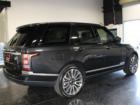 Used 2014 Land Rover Range Rover Supercharged AWD/4WD image 4