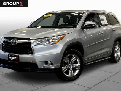 Used 2016 Toyota Highlander Limited Platinum