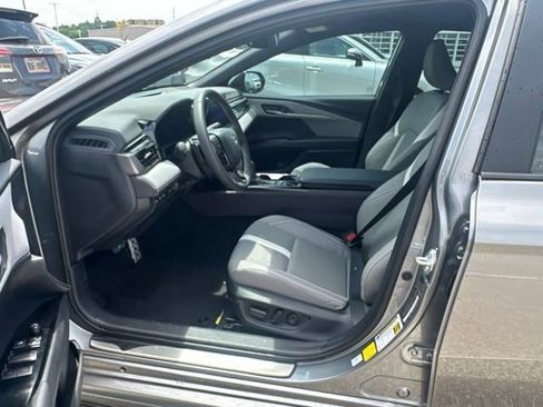 Used 2026 Toyota Camry SE w/ Convenience Package FWD image 15